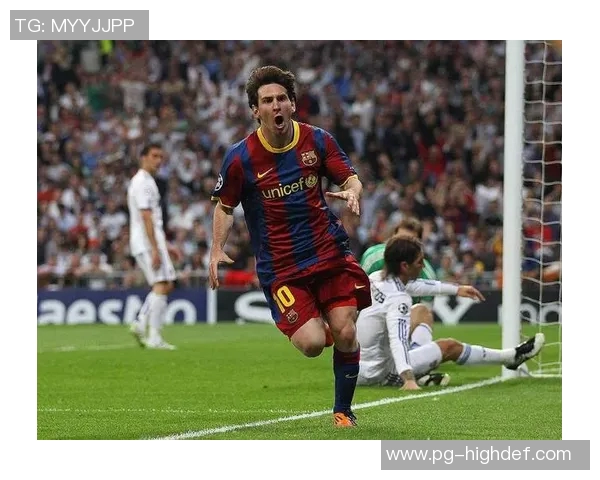 巴萨主场狂胜里昂梅西帽子戏法点燃欧冠激情与转会传闻再起