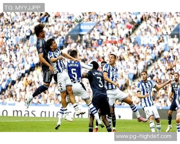 西甲精彩对决皇马4-0大胜里昂帽子戏法引发争议判罚热议 西甲精彩对决皇马4-0大胜里昂帽子戏法引发争议判罚热议